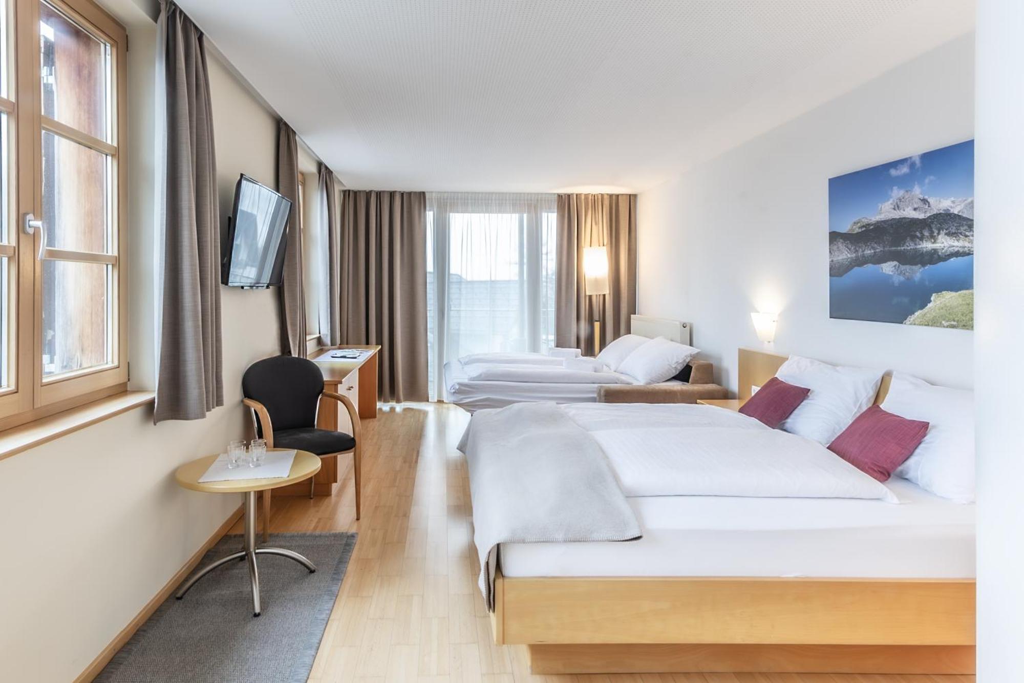 Hotel Loewen Lingenau Exteriör bild