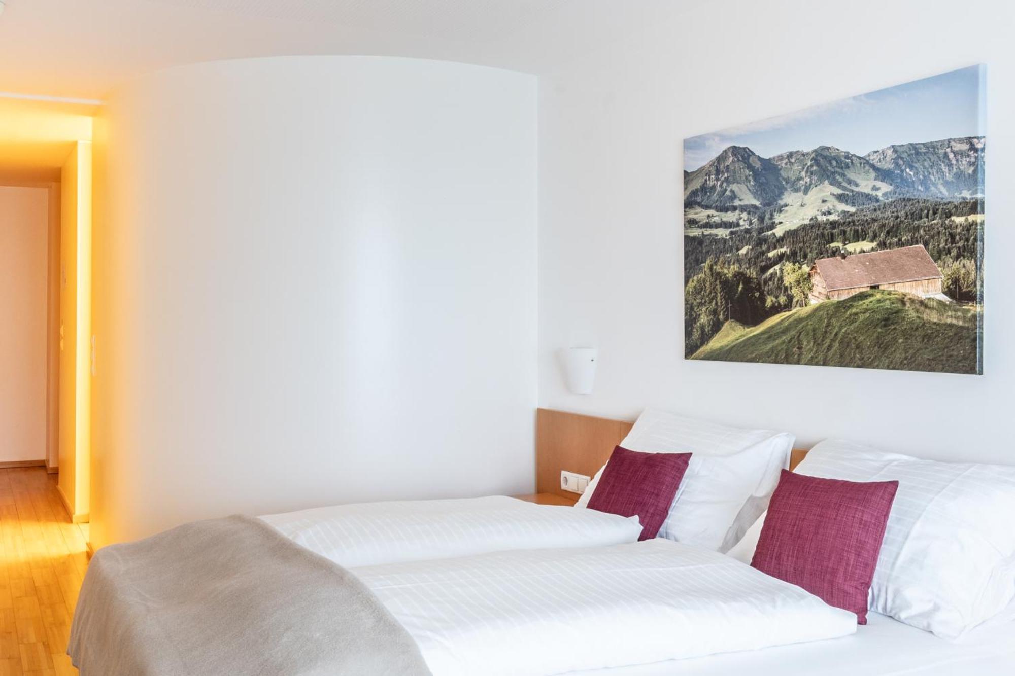 Hotel Loewen Lingenau Exteriör bild
