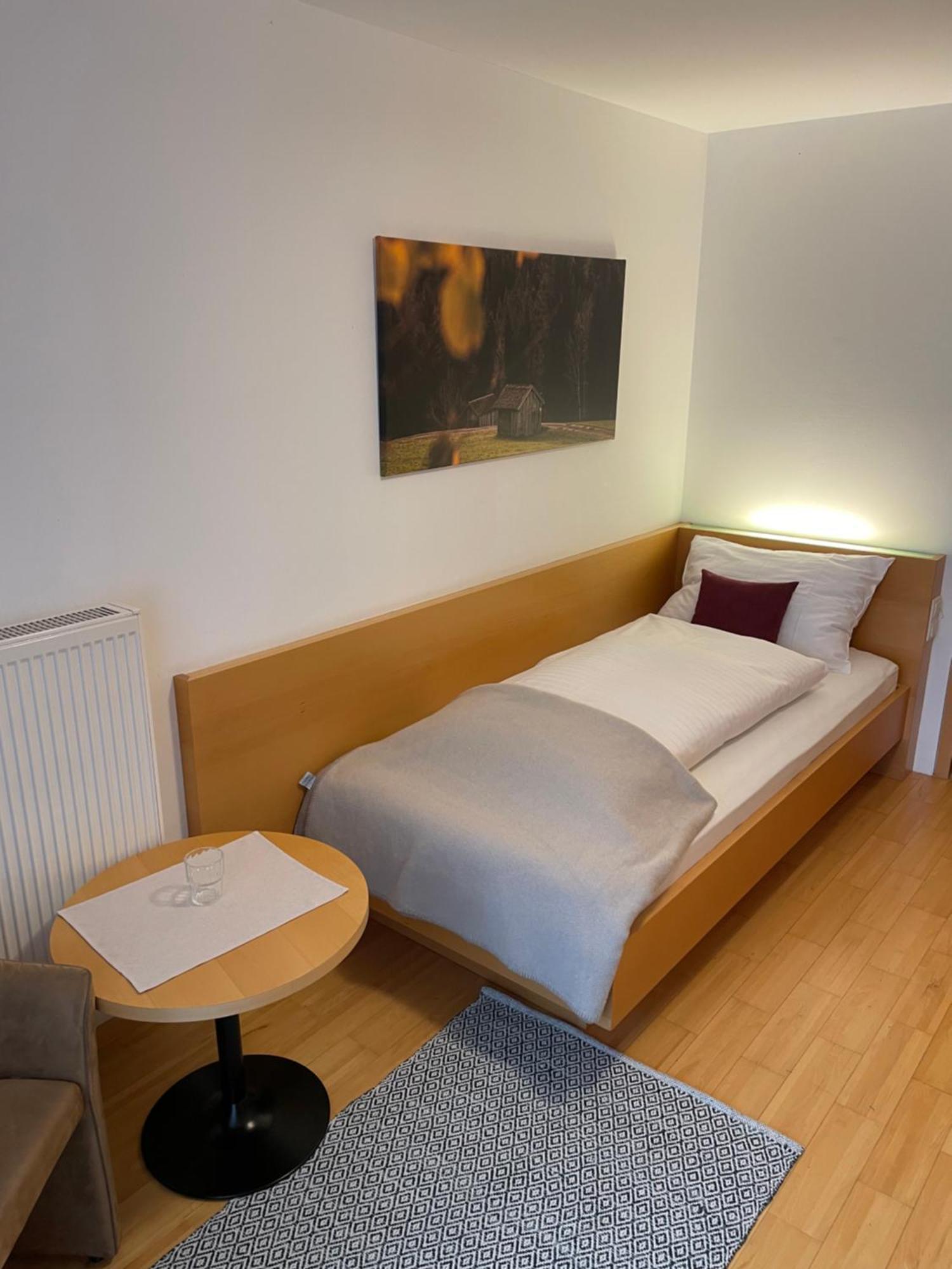 Hotel Loewen Lingenau Exteriör bild