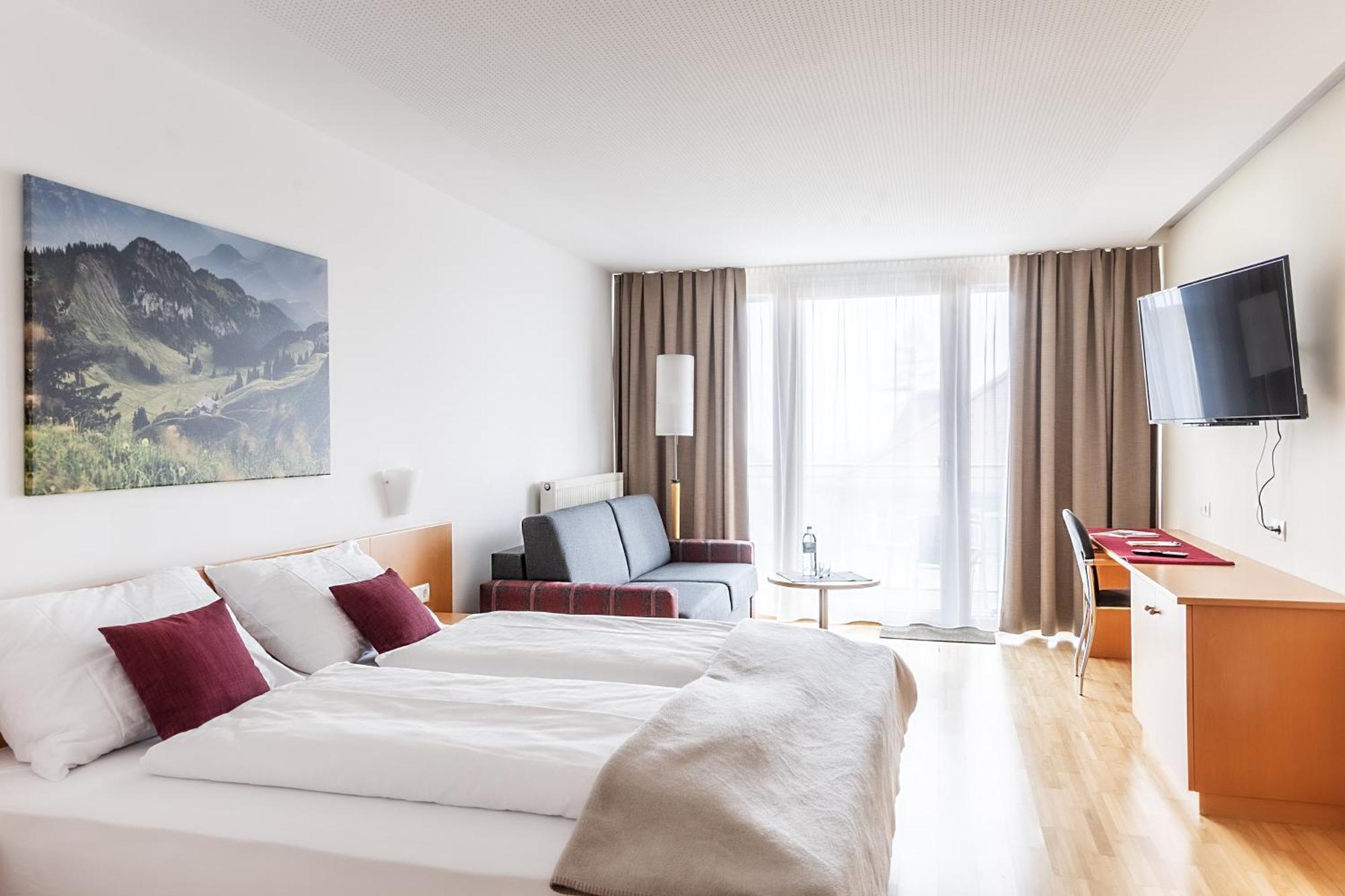 Hotel Loewen Lingenau Exteriör bild